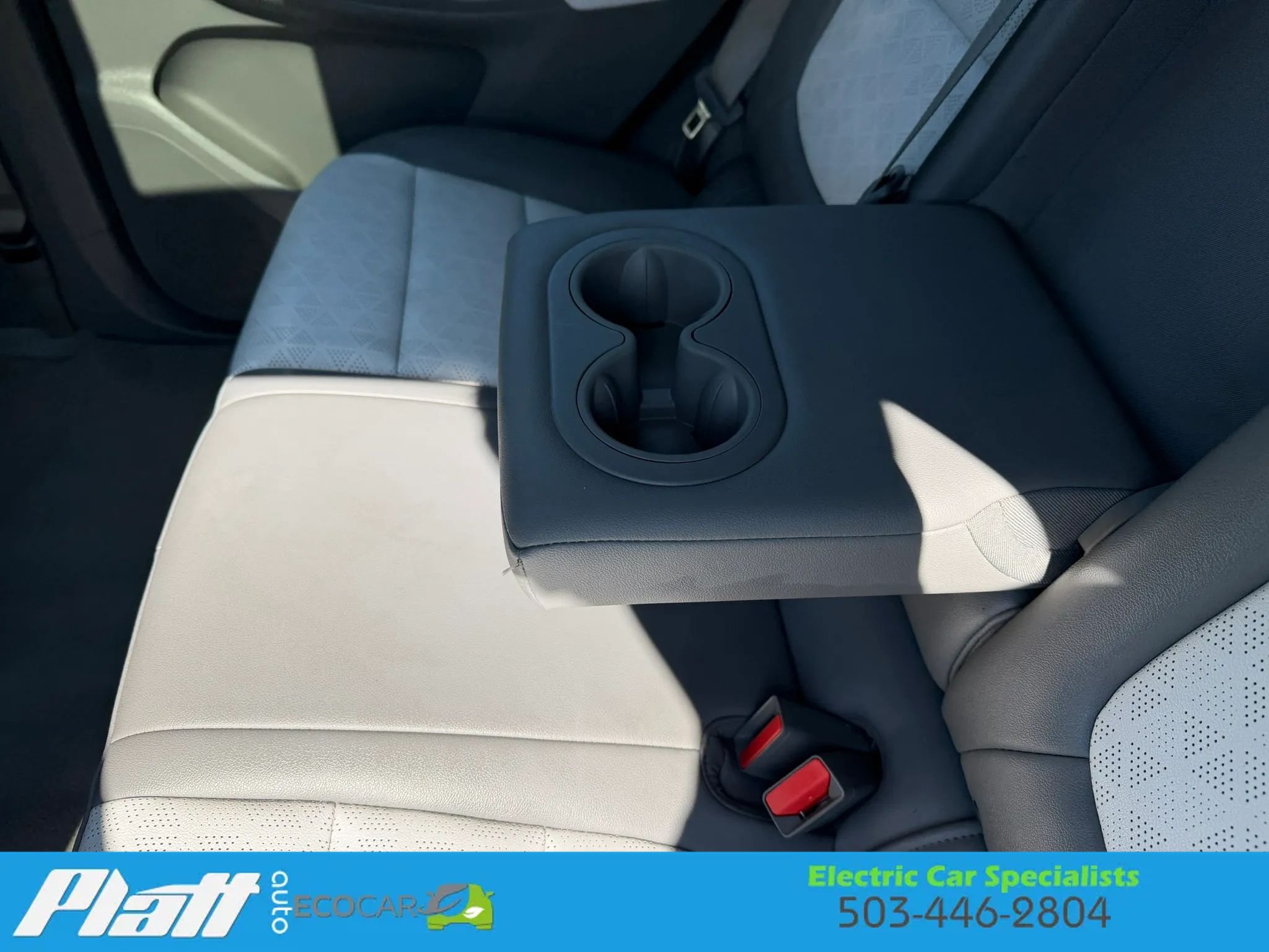 Used 2022 Chevrolet Bolt EUV Premier w/ Sun & Sound Package FWD image 37