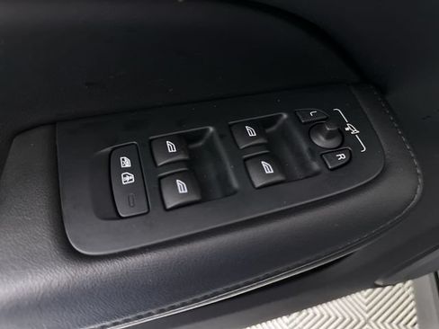Used 2024 Volvo V60 B5 Cross Country Plus AWD/4WD image 24