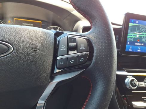 Certified 2023 Ford Explorer ST-Line AWD/4WD image 18