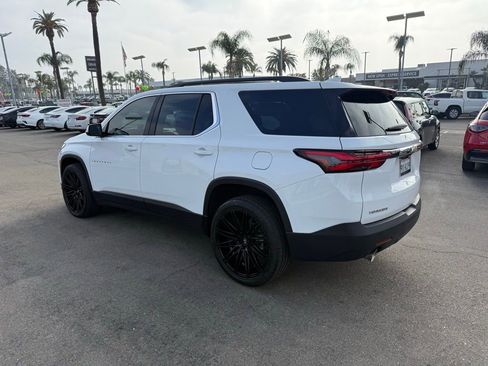 Used 2023 Chevrolet Traverse LT image 4