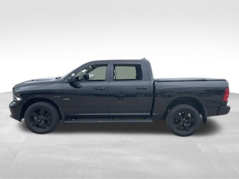Used 2019 RAM 1500 Express w/ Wheel & Sound Group AWD/4WD image 4