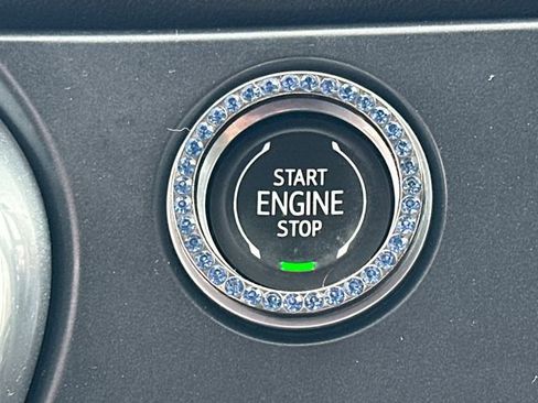 Used 2022 Chevrolet Blazer LT image 34