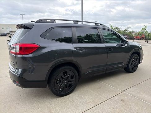 Used 2023 Subaru Ascent Onyx Edition AWD/4WD image 5