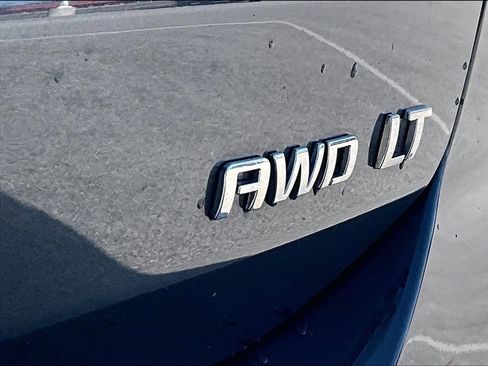 Used 2020 Chevrolet Equinox LT AWD/4WD image 9