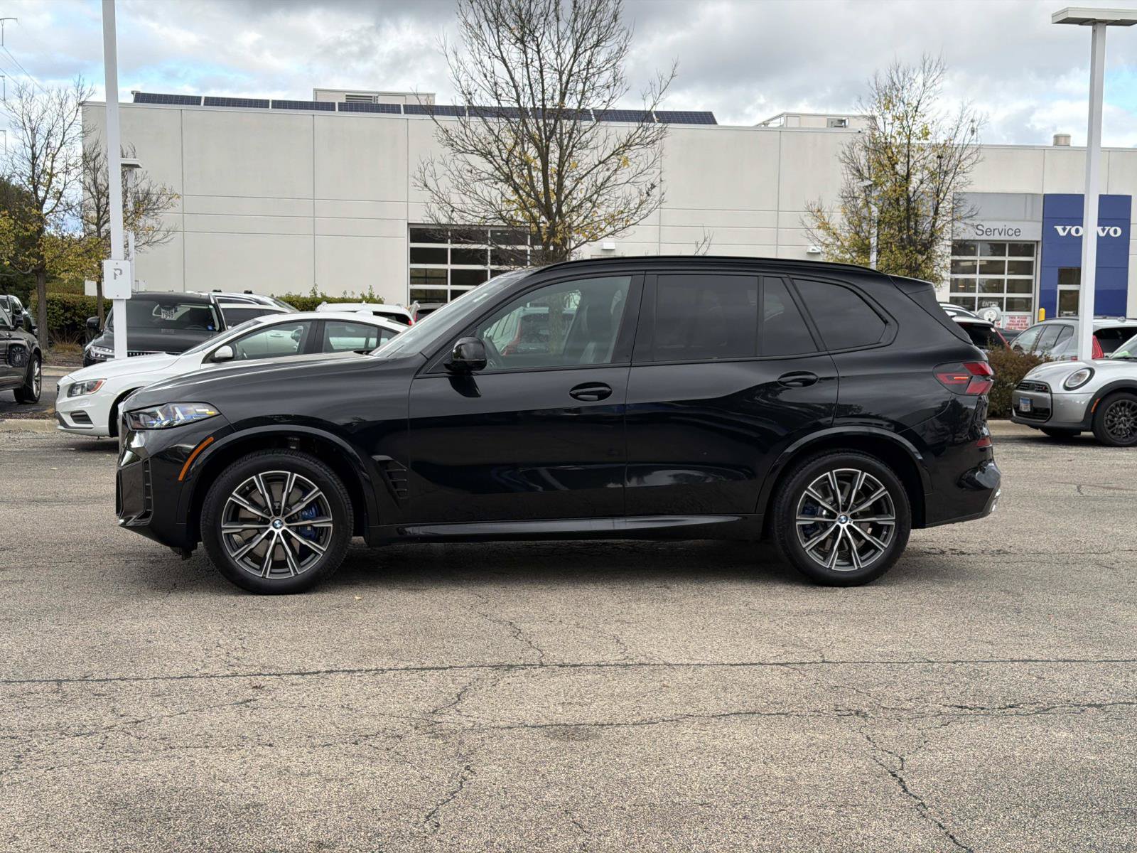 Certified 2026 BMW X5 M60i AWD/4WD image 8
