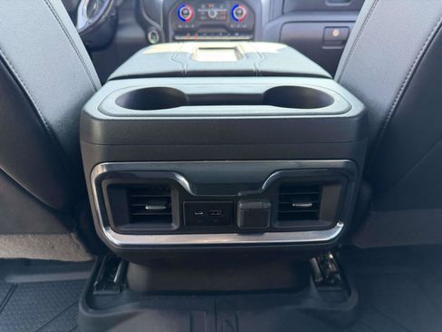 Certified 2022 Chevrolet Silverado 1500 LTZ w/ LTZ Convenience Package II AWD/4WD image 16