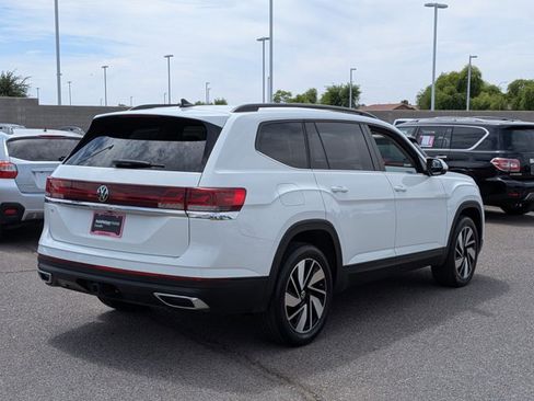 Used 2024 Volkswagen Atlas SE image 5