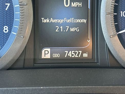 Used 2020 Toyota Sienna XLE image 15