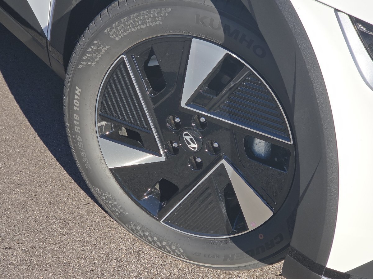 New 2027 Hyundai Ioniq 5 SEL AWD/4WD image 16