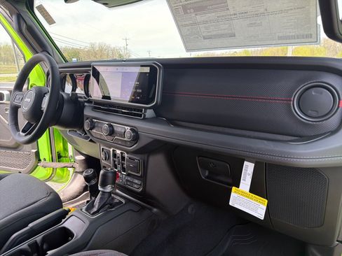 New 2026 Jeep Wrangler Unlimited Rubicon image 21