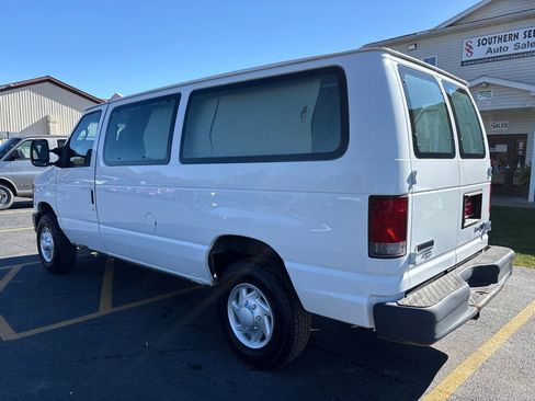 Used 2012 Ford E-350 and Econoline 350 Super Duty image 8