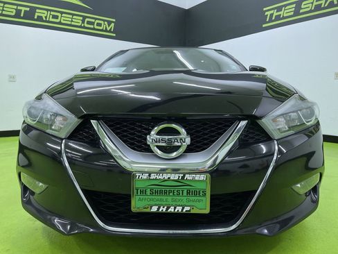 Used 2017 Nissan Maxima Platinum image 3