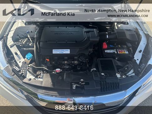 Used 2016 Honda Accord Touring image 16