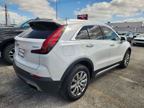 Used 2019 Cadillac XT4 Premium Luxury image 5