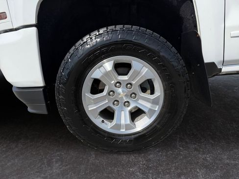 Used 2019 Chevrolet Silverado 1500 LT w/ All Star Edition image 9