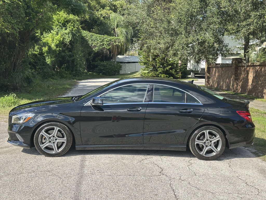 Used 2019 Mercedes-Benz CLA 250 4MATIC image 2