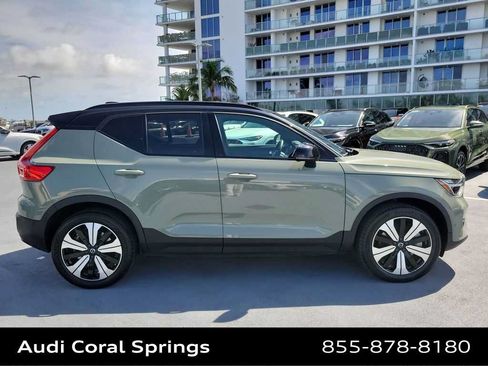 Used 2023 Volvo XC40 Recharge Plus AWD/4WD image 7