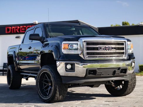 Used 2014 GMC Sierra 1500 SLE w/ SLE Value Package AWD/4WD image 1