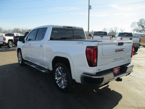 Used 2020 GMC Sierra 1500 SLT w/ SLT Premium Plus Package image 8