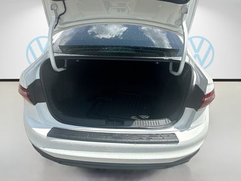 Used 2023 Volkswagen Jetta GLI Autobahn FWD image 25