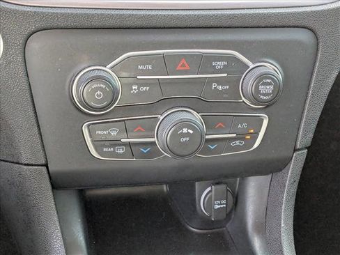 Used 2023 Dodge Charger SXT w/ Blacktop Package image 14