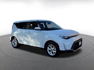 Used 2025 Kia Soul LX w/ LX Technology Package video 2