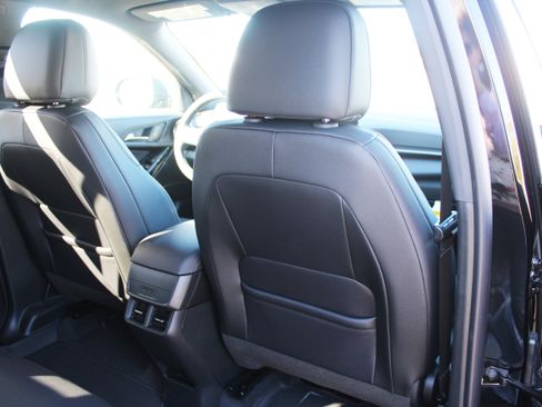 New 2026 Chevrolet Equinox LT image 48