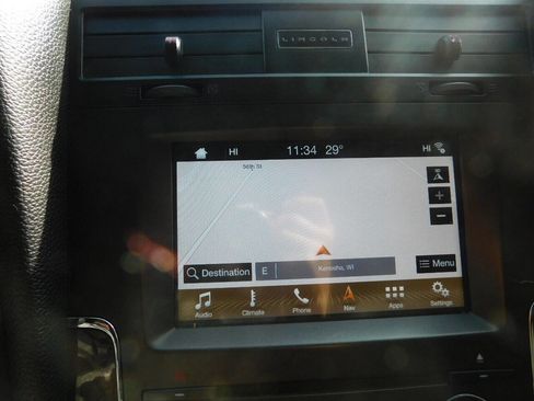 Used 2017 Lincoln Navigator L Select image 30