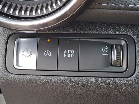 Used 2026 Chevrolet Equinox LT FWD image 23