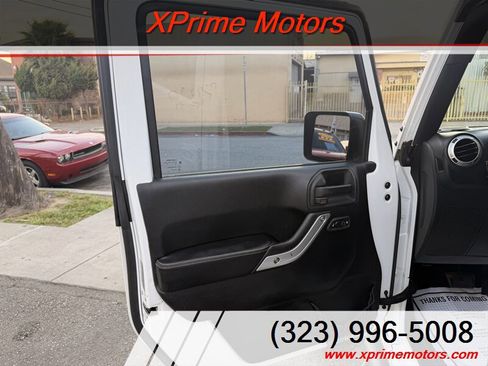 Used 2015 Jeep Wrangler Unlimited Sport AWD/4WD image 13