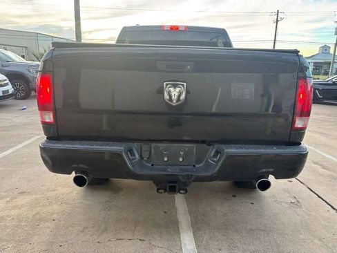 Used 2015 RAM 1500 Express RWD image 5