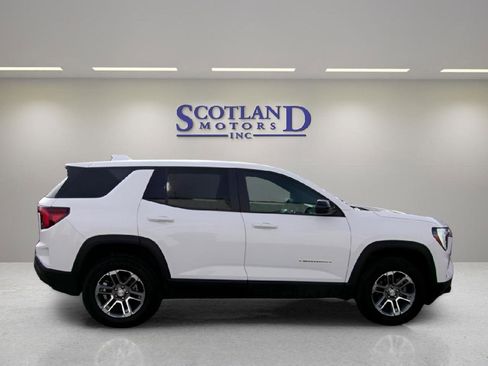 Used 2025 GMC Terrain Elevation image 5