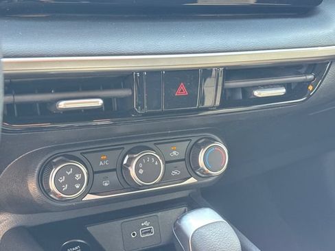 Used 2025 Nissan Kicks S FWD image 21