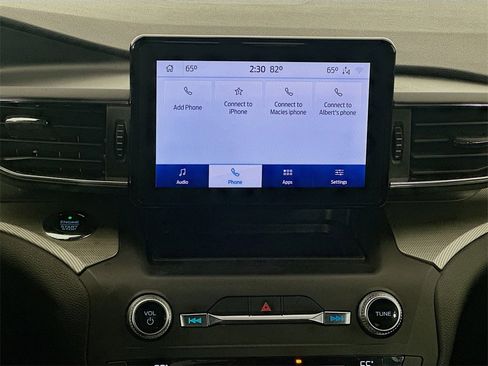 Used 2020 Ford Explorer XLT w/ Equipment Group 202A image 17