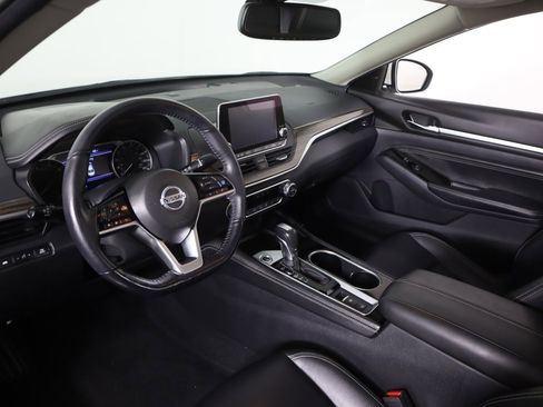 Used 2020 Nissan Altima 2.0 Platinum image 27