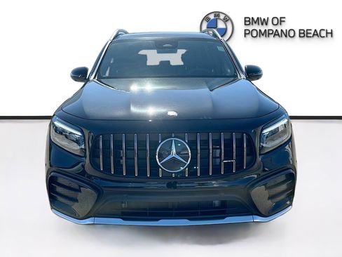 Used 2025 Mercedes-Benz GLB 35 AMG 4MATIC image 2