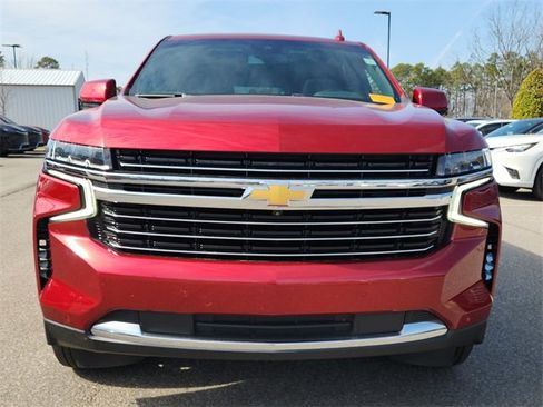 Used 2024 Chevrolet Tahoe LT w/ Luxury Package image 4