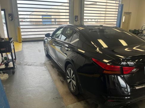 Used 2019 Nissan Altima 2.5 SV AWD/4WD image 5