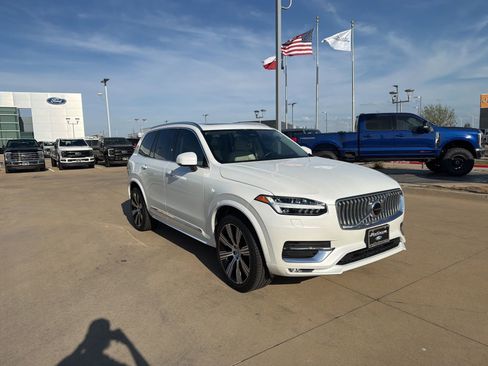 Used 2023 Volvo XC90 B6 Ultimate w/ Protection Package Premier AWD/4WD image 8