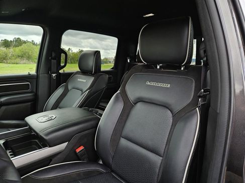 Used 2025 RAM 1500 Laramie w/ Night Edition image 14