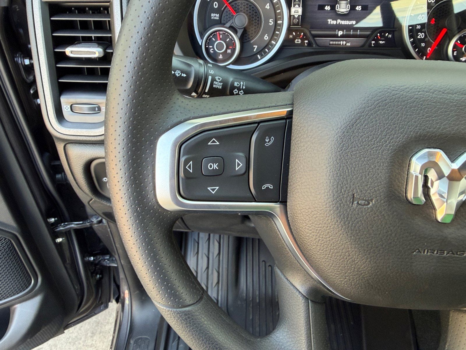 New 2026 RAM 1500 Warlock AWD/4WD image 15