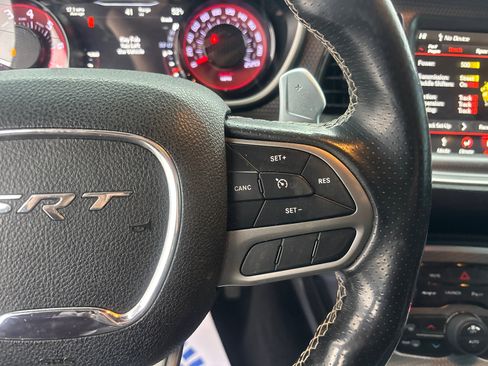 Used 2019 Dodge Challenger SRT Hellcat Redeye image 18