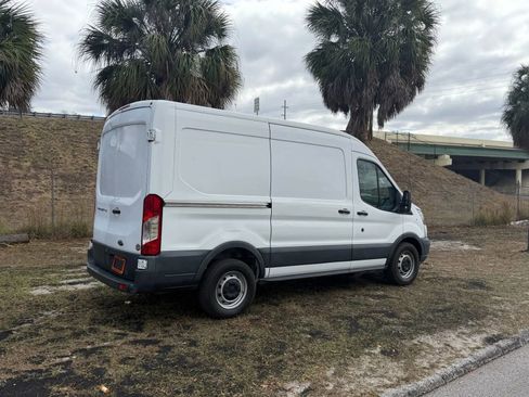 Used 2017 Ford Transit 150 130 Medium Roof image 33