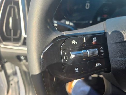 New 2026 Kia Sorento S w/ S Panoramic Sunroof Package FWD image 14