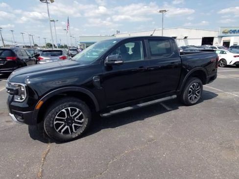 Used 2024 Ford Ranger Lariat w/ FX4 Off-Road Package AWD/4WD image 4