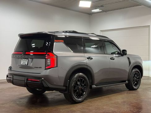 Used 2026 Nissan Armada PRO-4X AWD/4WD image 24