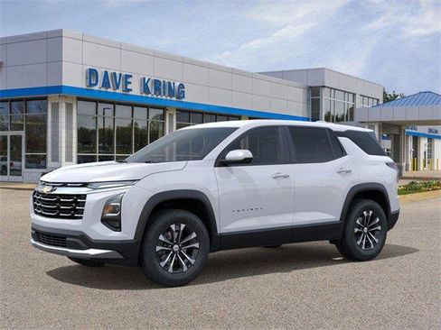 New 2026 Chevrolet Equinox LT w/ Convenience Package II image 2