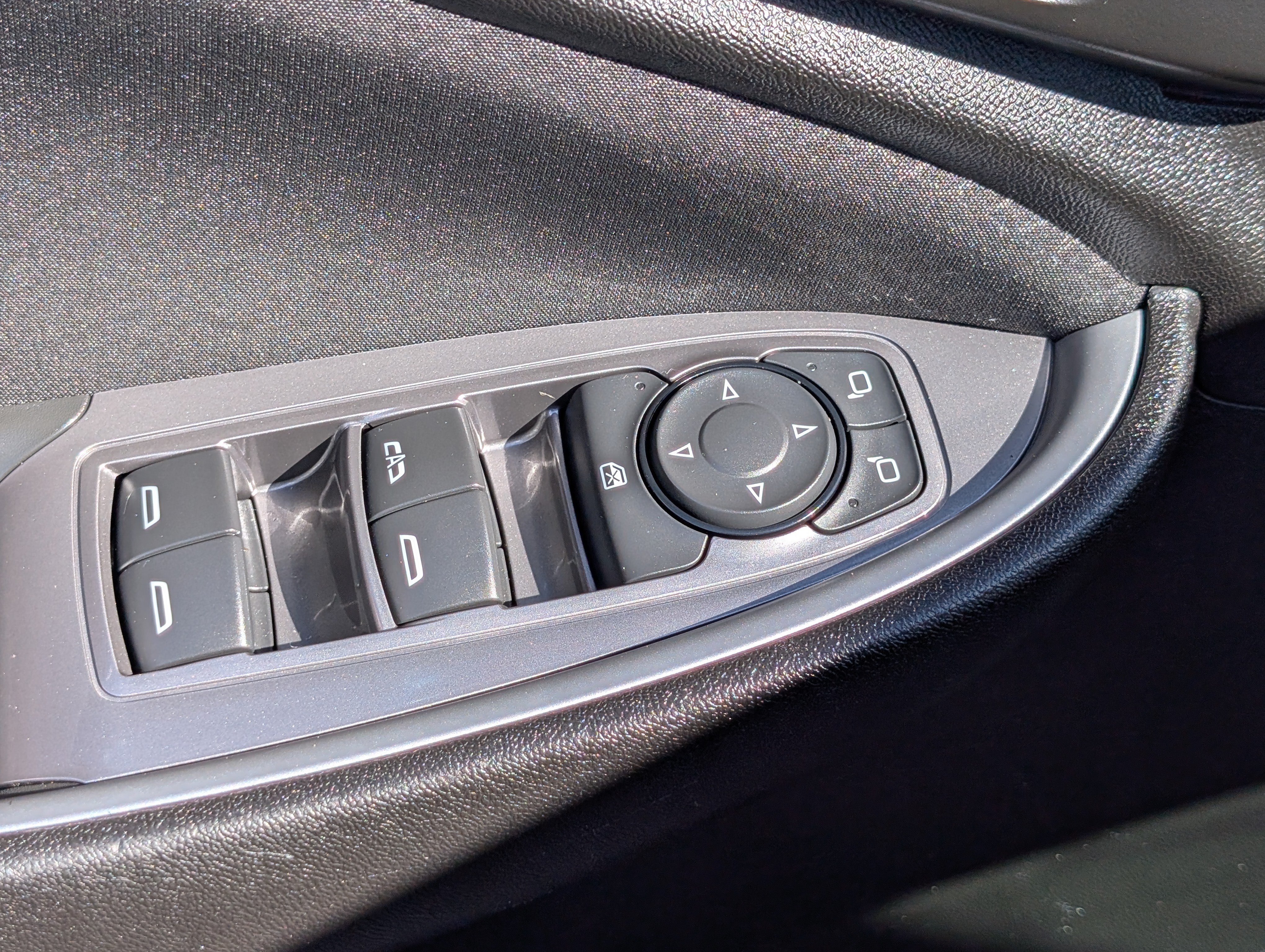 Used 2024 Chevrolet Malibu LT FWD image 18