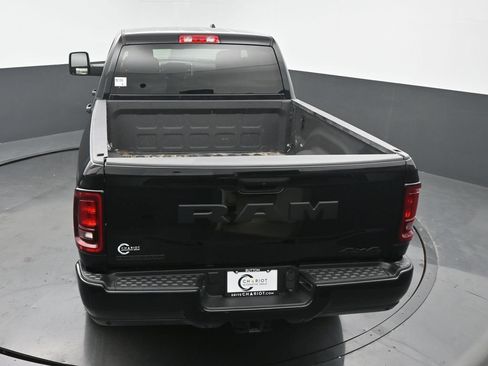 Used 2025 RAM 2500 Big Horn AWD/4WD image 44