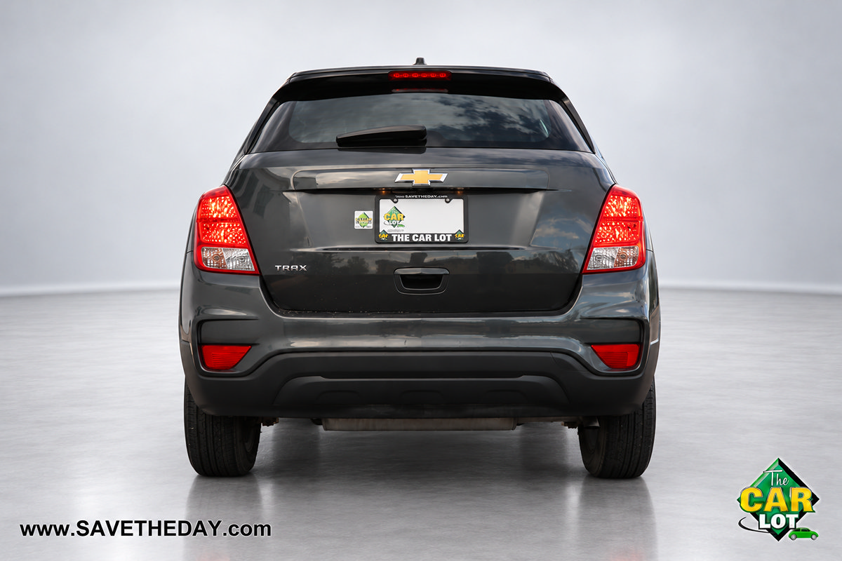 Used 2019 Chevrolet Trax LS FWD image 7